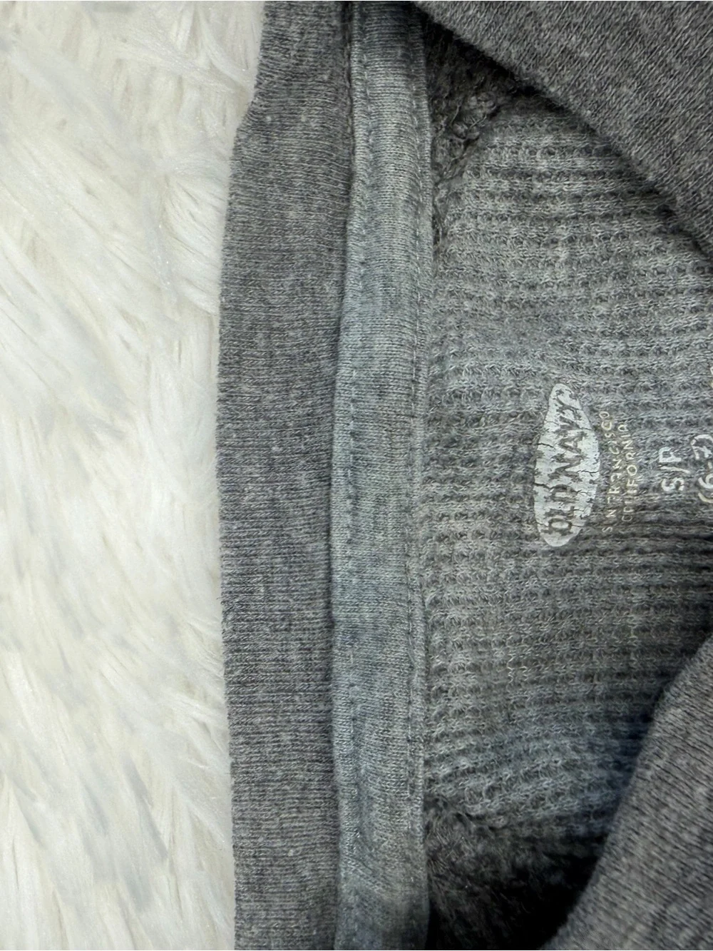 Kids Long Sleeve light and dark gray Thermal Top - Gray old navy (6-7)